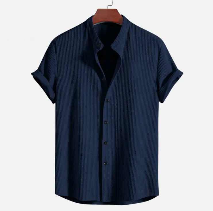 Men's loose fit short sleeve casual summer shirt in a light blue colour