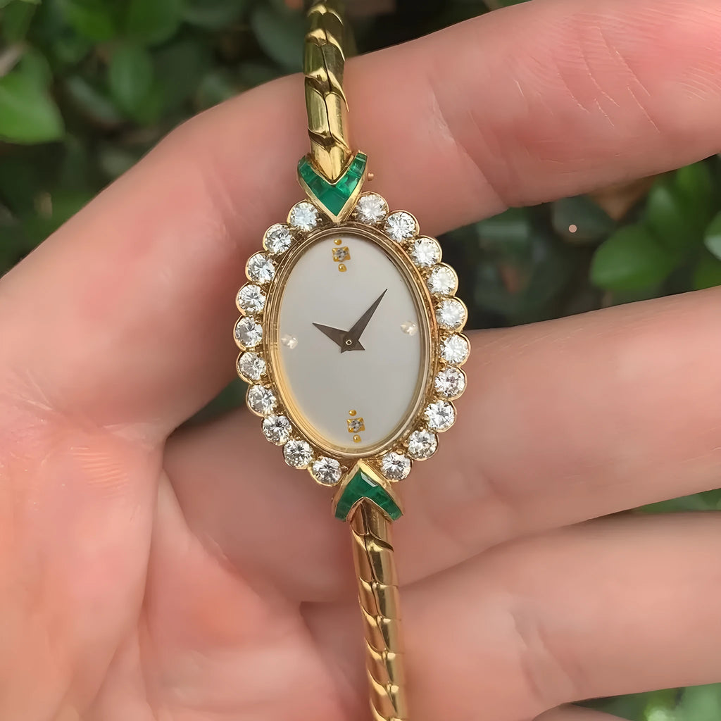 Small European-style gold women's watch with rhinestone inlay, 316L stainless steel case, and synthetic sapphire dial mirror on adjustable strap
