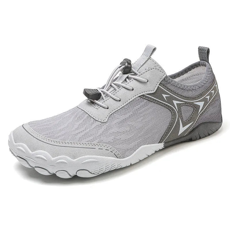 Five finger non-slip upstream shoes in army green with natural rubber soles for hiking and wading