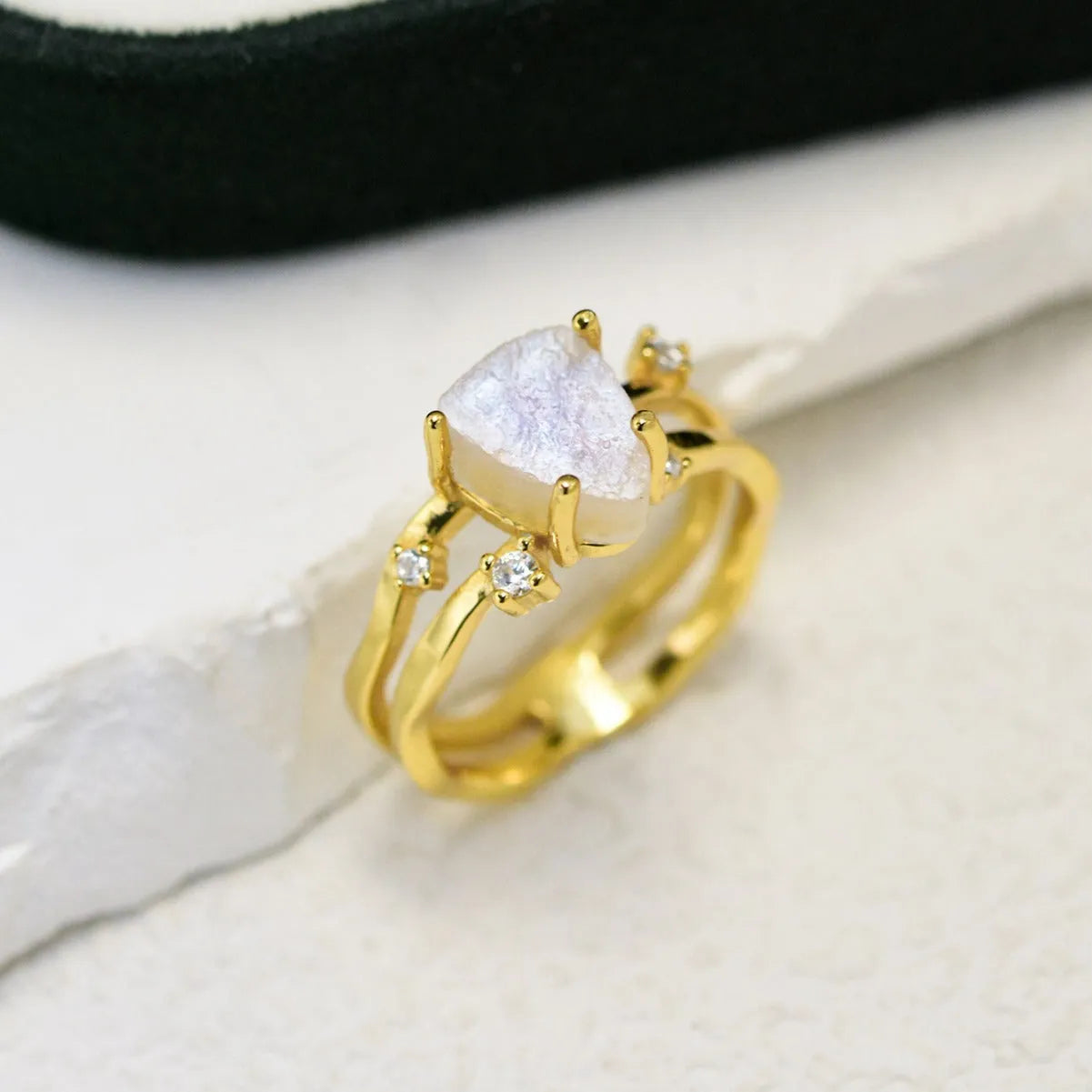 S925 silver geometric triangle moonstone ring in rose gold, white gold, or yellow gold colour finish
