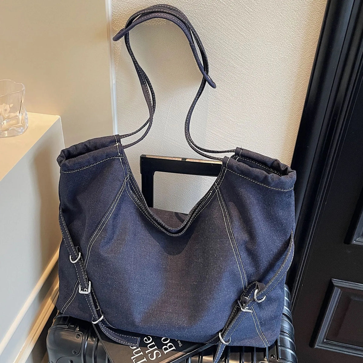 Retro large capacity women's casual shoulder bag in soft PU with double straps, horizontal square shape