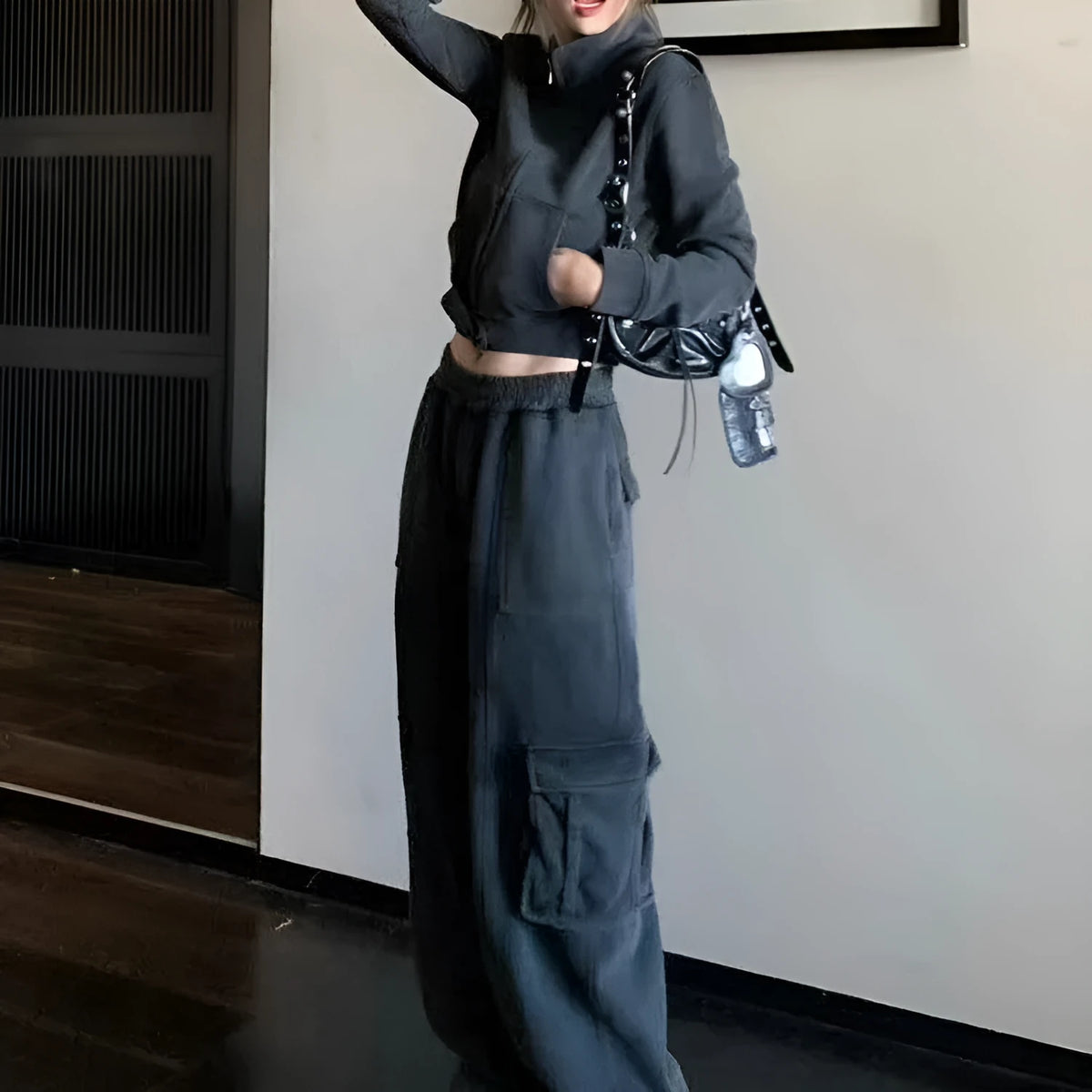 Women's American Retro two-piece sportswear suit in dark gray or brown polyester with splicing detail