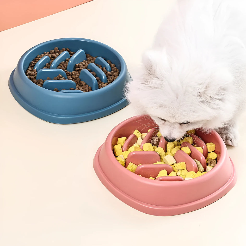 Slow feeder dog and cat bowl in yarn ball style, large capacity, PP, available in blue green pink yellow