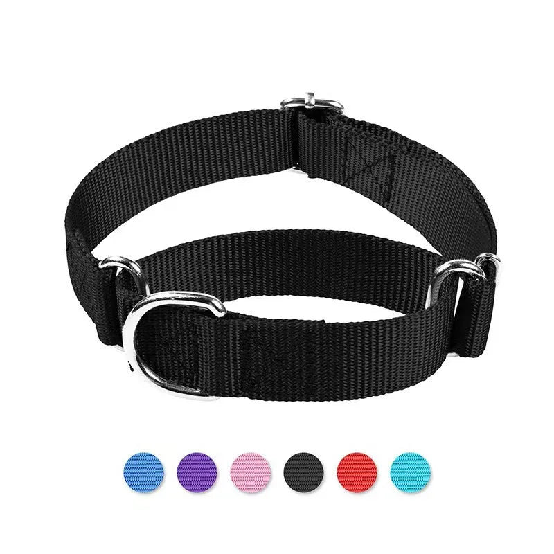 Adjustable nylon dog and cat collar with explosion-proof harness and hand-holding rope, available in seven colours.