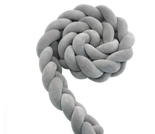 Flexible braid knot baby bumper cushion in soft spandex velvet for crib protection