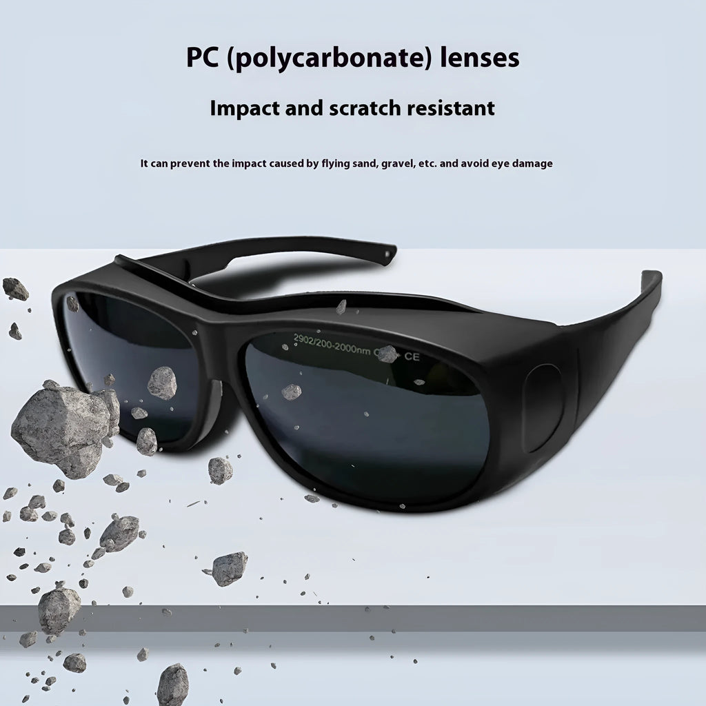 A pair of PC laser protection welding goggles for 200-2000nm optical radiation.