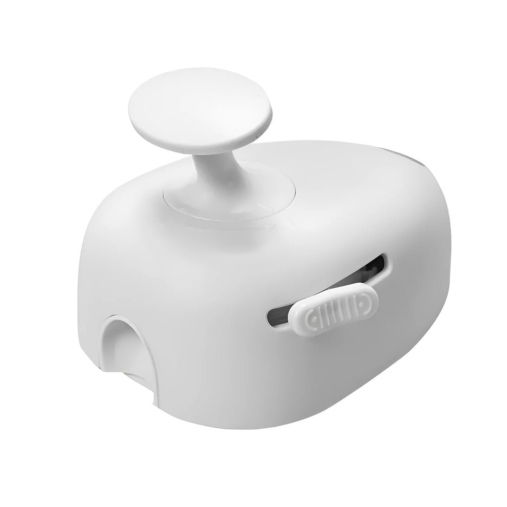 Self-cleaning cat steam brush with water mist spray for shedding removal