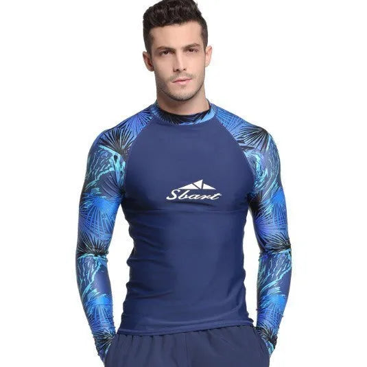Men's long-sleeved wetsuit sunscreen swimsuit in blue or green blended fabric with colour matching detail