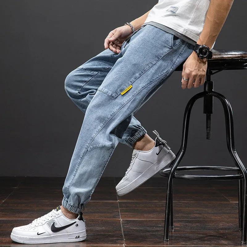 Men's Korean-style cargo jeans with straight leg and micro-elastic cotton fabric