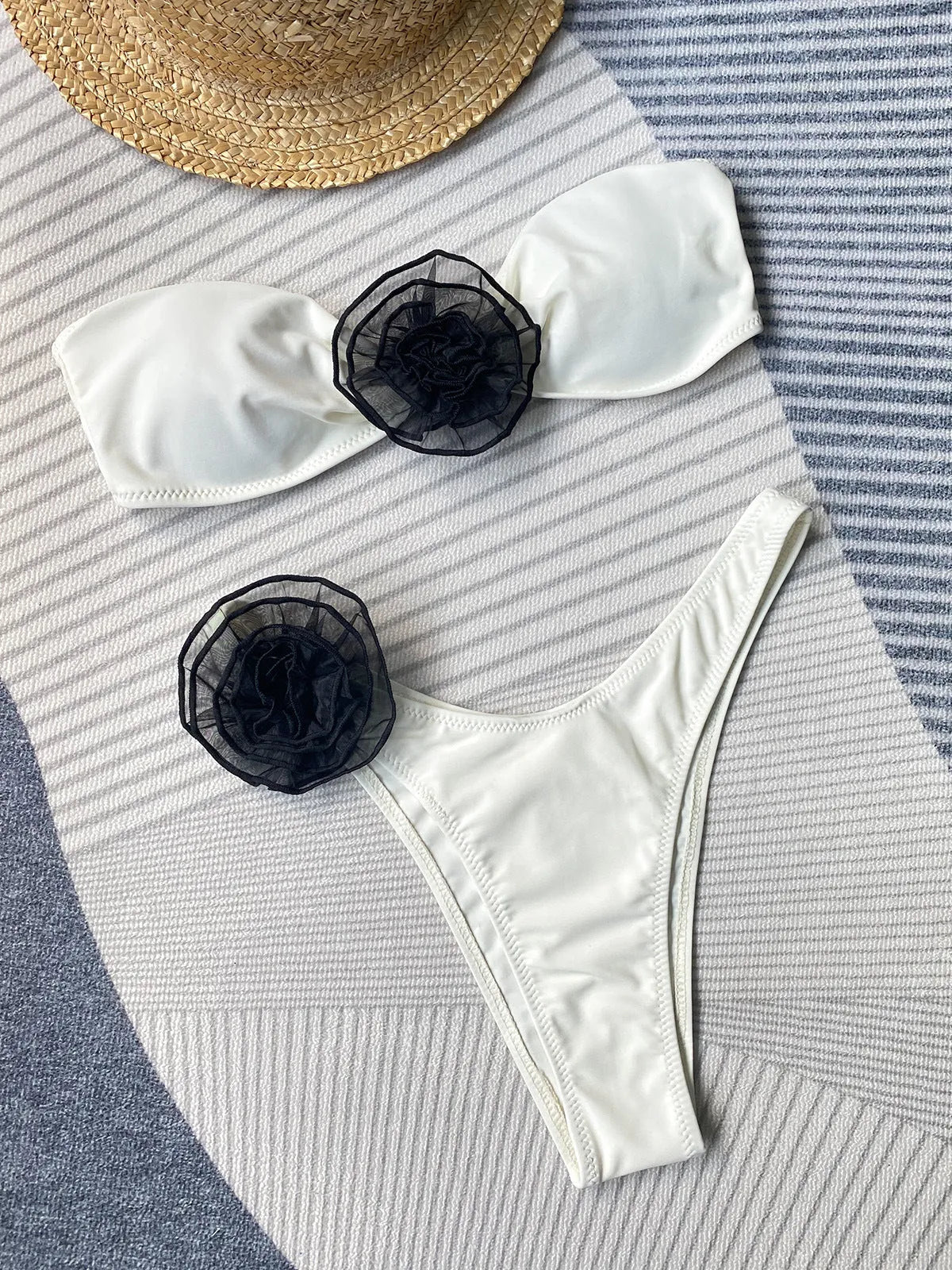 Women's floral split tube top bikini swimsuit in striped colour for swimming and surfing