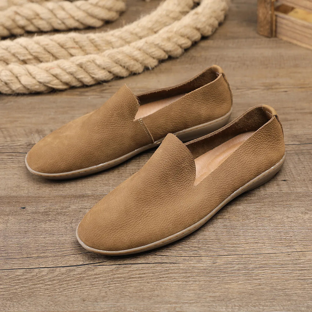 Handmade men's sports shoes in khaki colour with low-top design and wedge heel