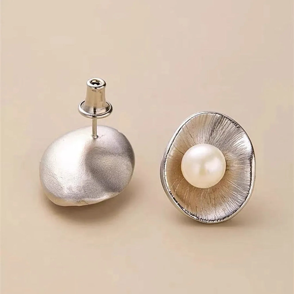 Pearl sterling silver geometric needle earrings for women with electroplated finish