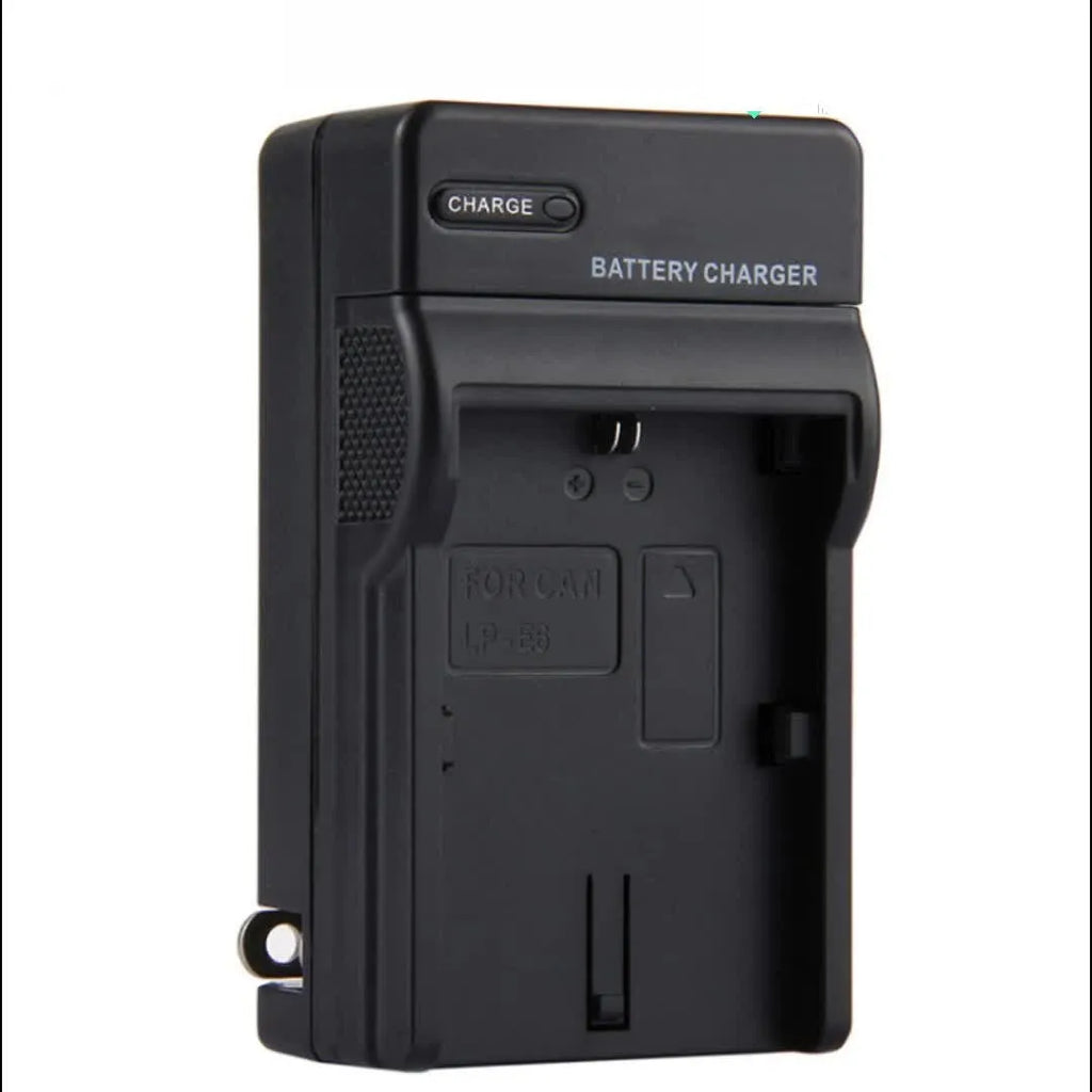 Vertical USB charger for digital camera, black, three slots, Micro-USB input, anti-slip base