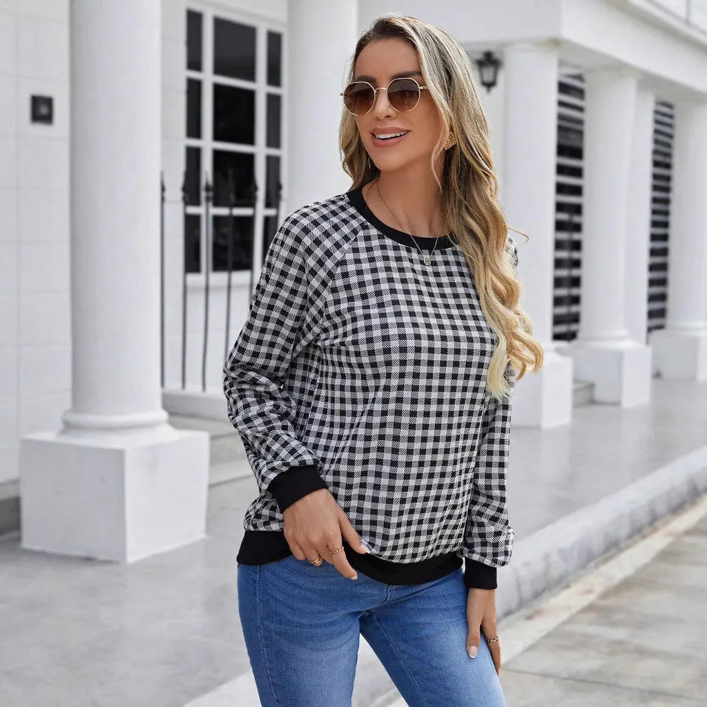 Black polyester pullover sweater with Japanese plaid printed pattern and regular long sleeves