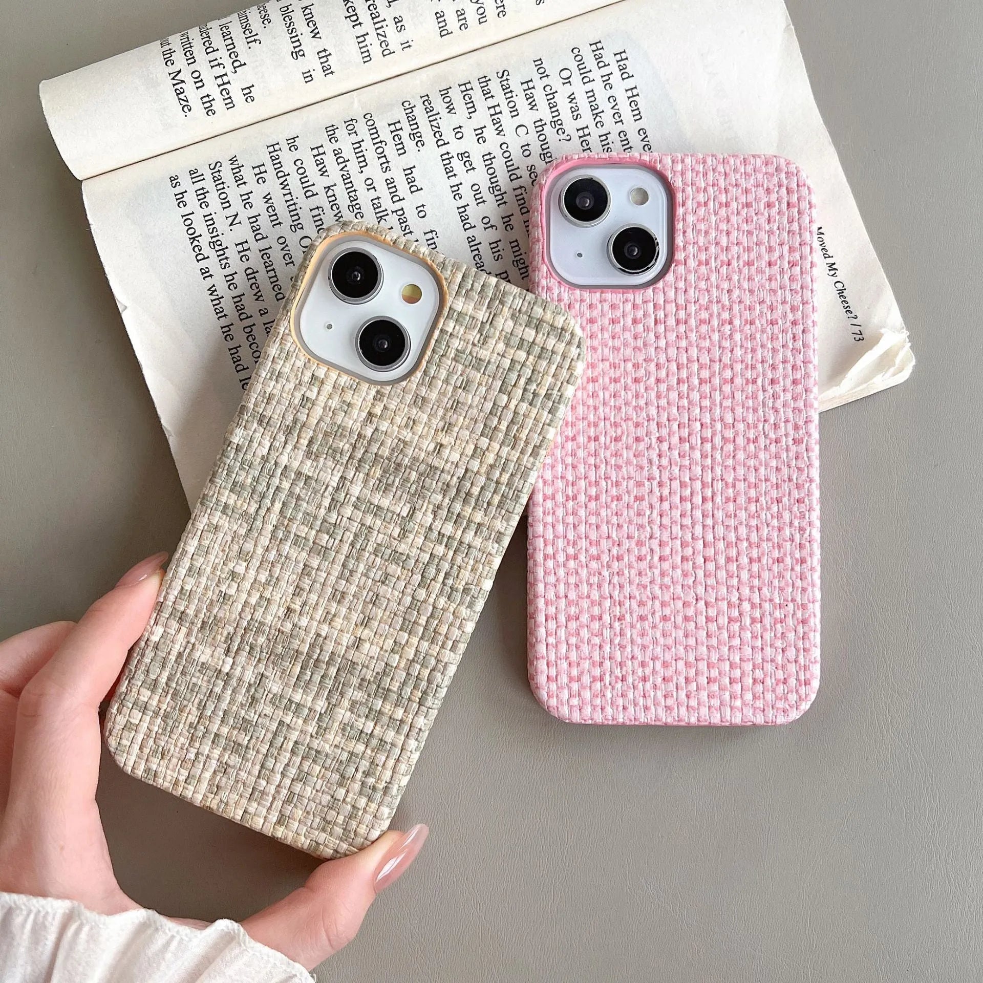 Hand-woven plaid TPU mobile phone case in pink with all-inclusive fit and fall protection