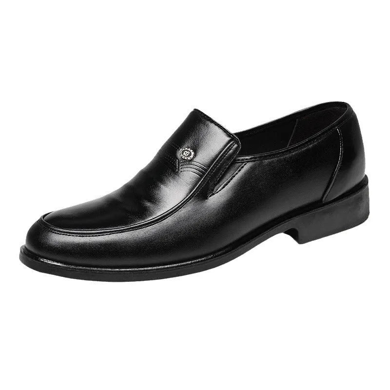 Men's black and brown plus size casual shoes with PU leather upper and rubber sole