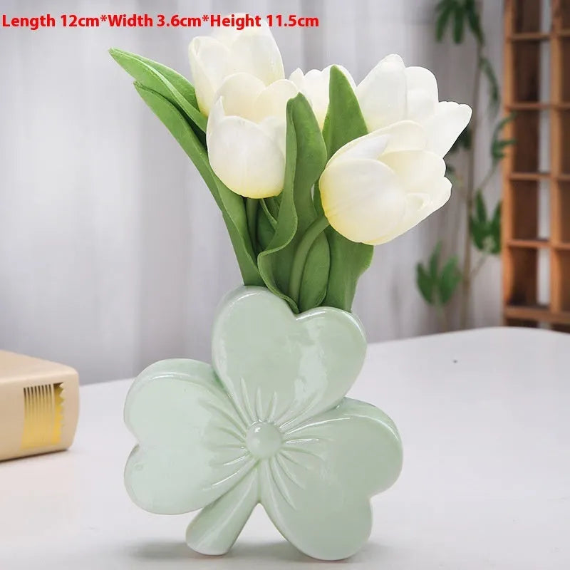 European style ceramic desktop vase in white porcelain with four colour options