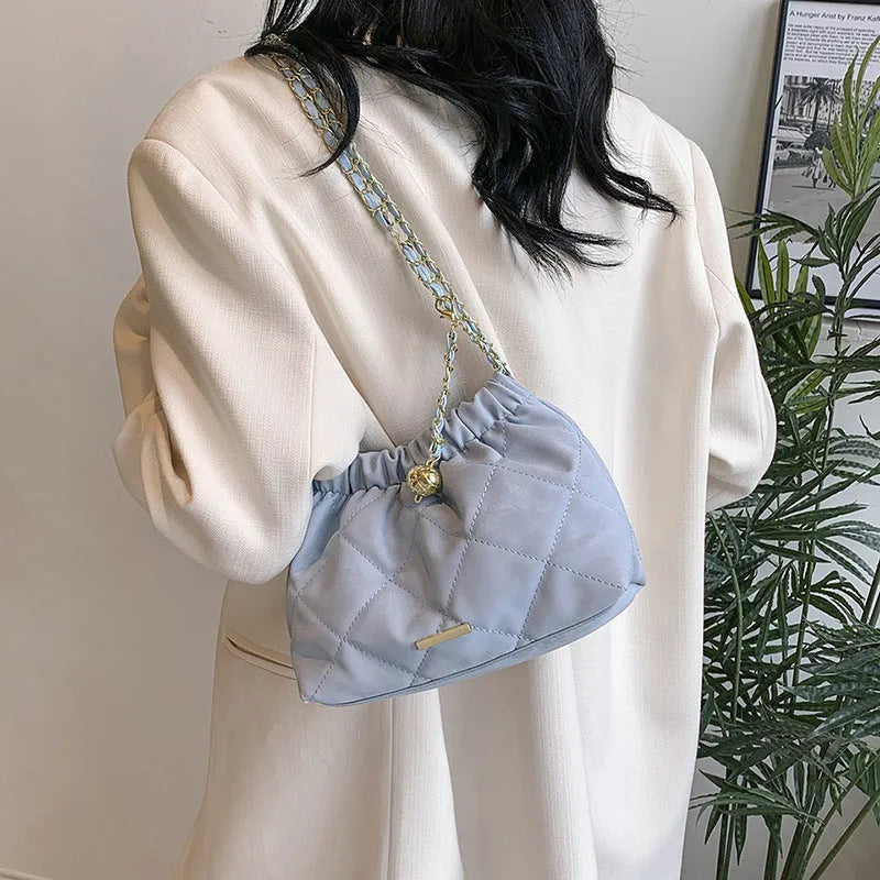 Fashion Rhombus Chain Shoulder Messenger Bag in soft PU leather, horizontal square shape, single strap, colour options black blue pink white
