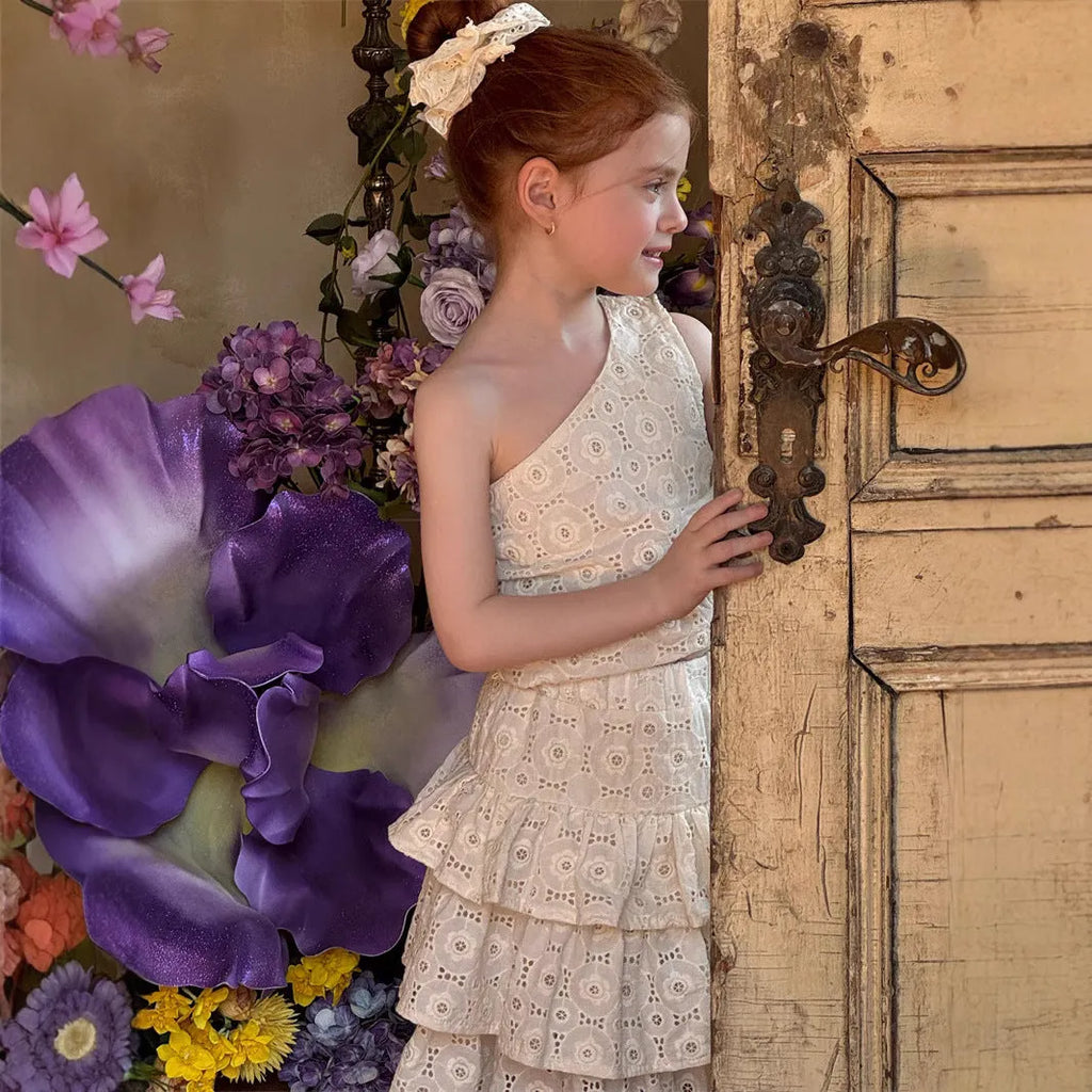Girls' milky white cotton summer dress set with floral embroidery and oblique shoulder strap, sleeveless cake dress