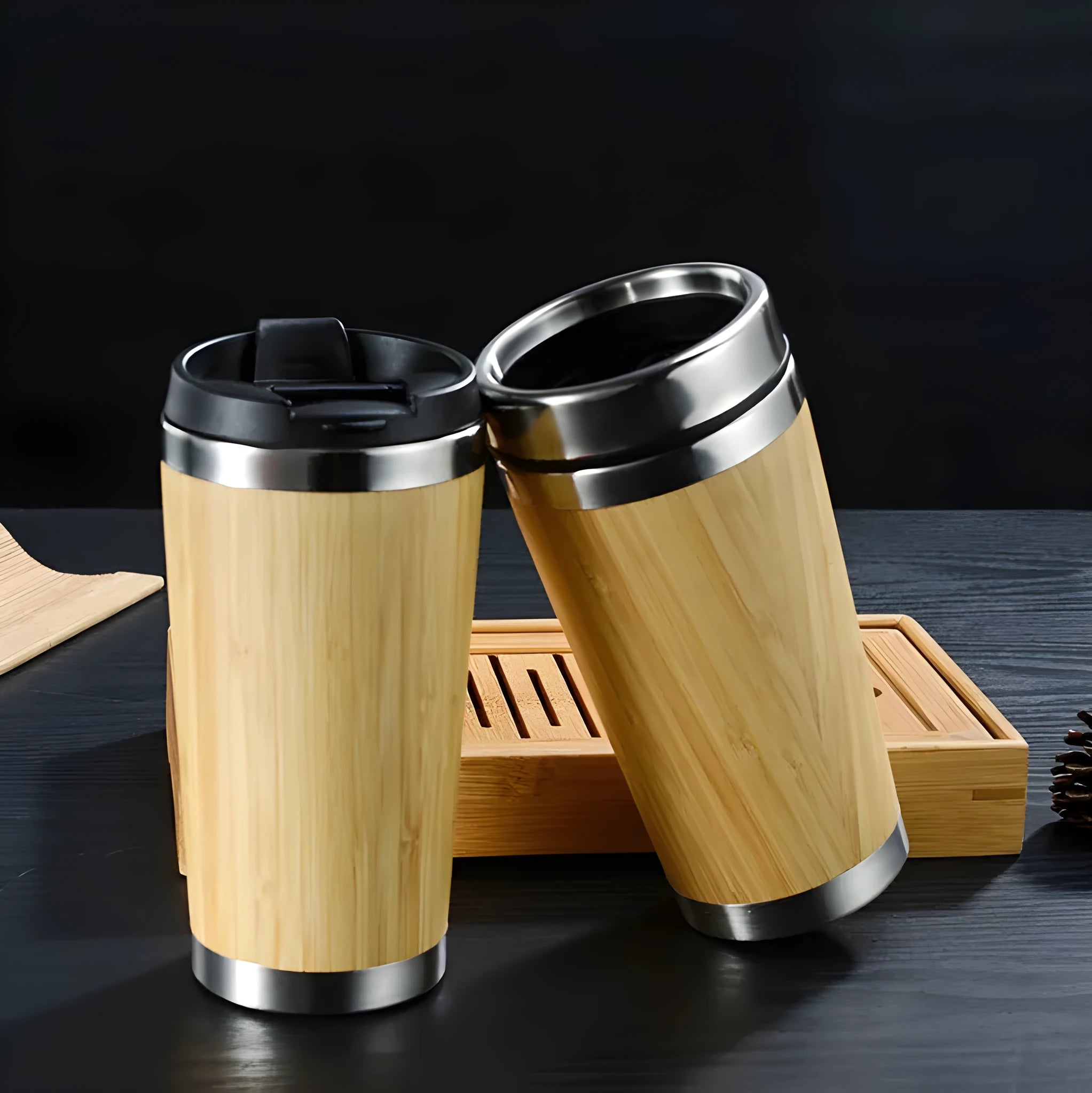 Bamboo travel coffee cup with double-wall insulation and leak-proof lid, 420ml capacity