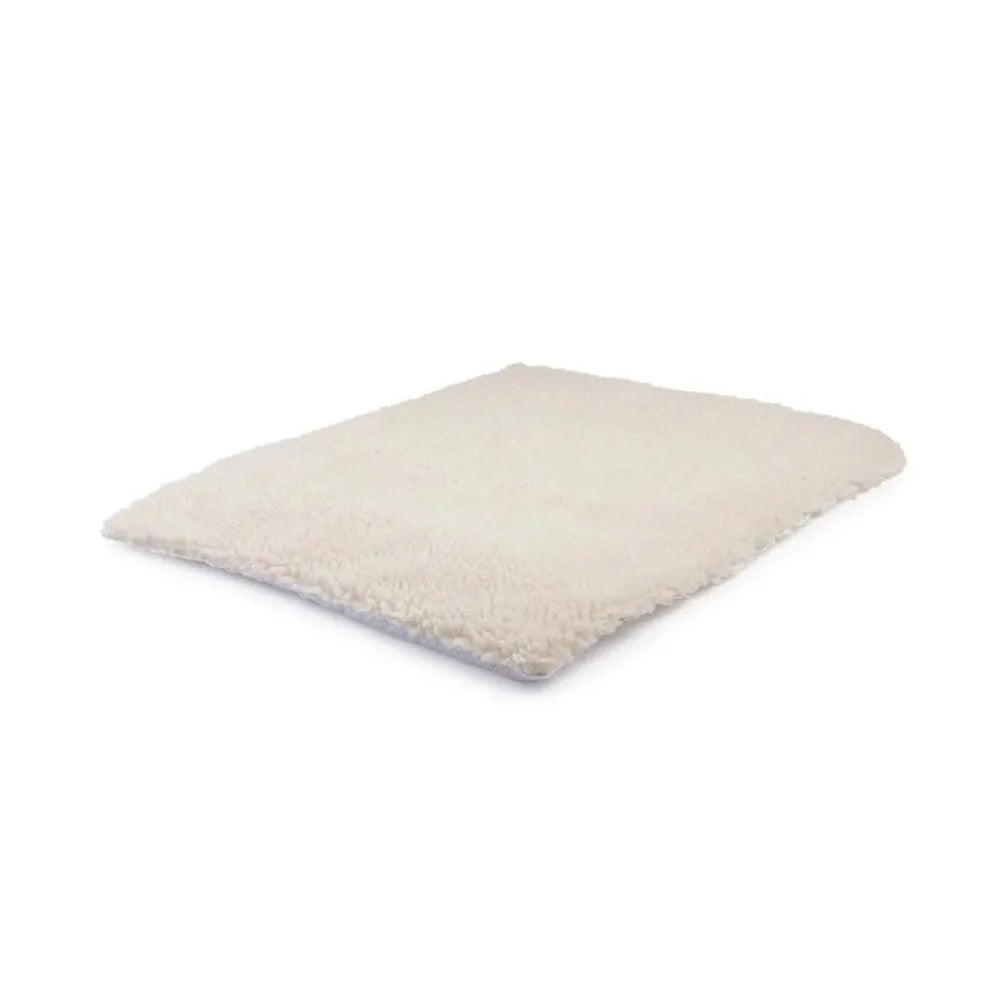 Beige self-heating pet blanket made of faux lambswool with reflective thermal layer, suitable for dogs and cats