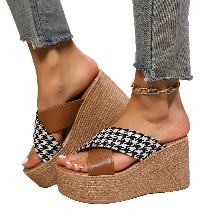 Brown and black cross leopard plaid wedge sandals with rubber soles