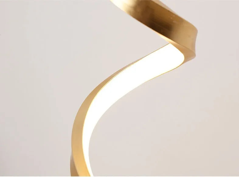 Modern table lamp with metal base and acrylic shade, 24W LED, 125mm diameter, 450mm height, gold finish