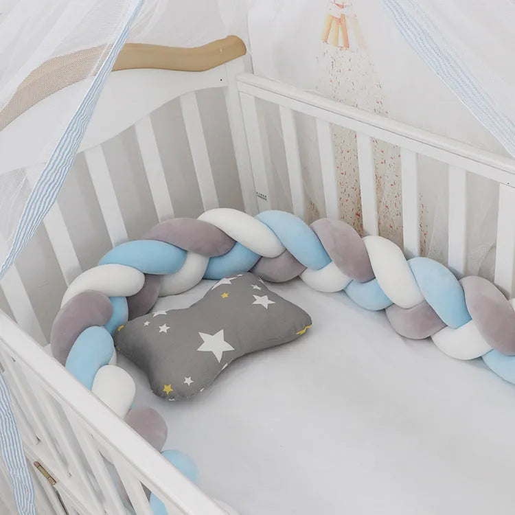 Flexible braid knot baby bumper cushion in soft spandex velvet for crib protection