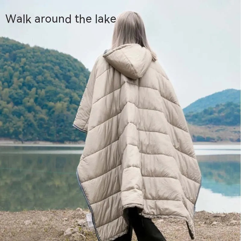 Outdoor cloak sleeping bag wearable as cape with nylon fabric measuring 200x140cm