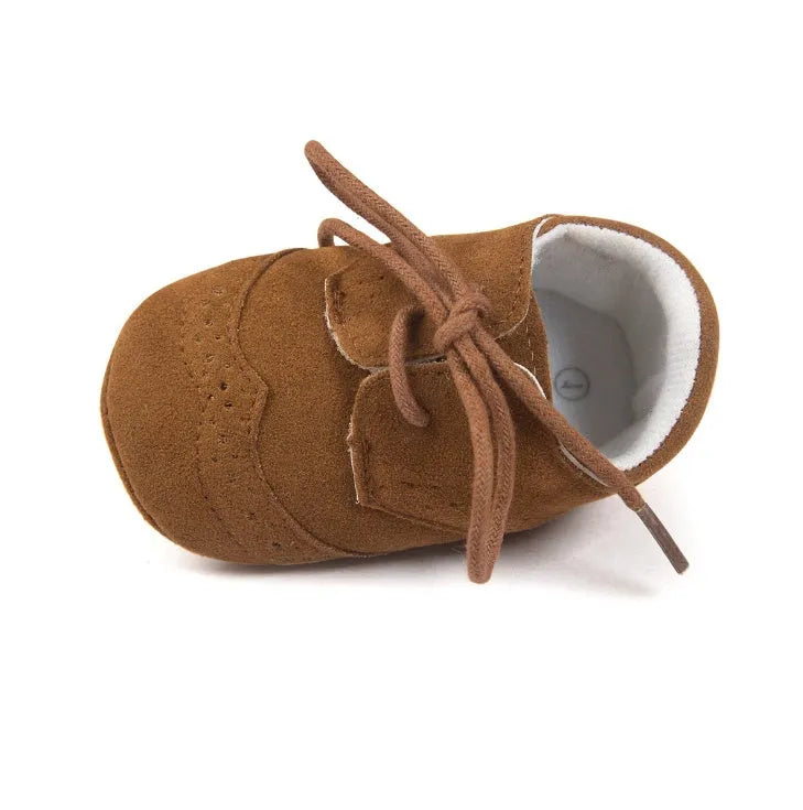 Men's baby soft-soled shoes in synthetic leather, vintage style, shown in light brown colour
