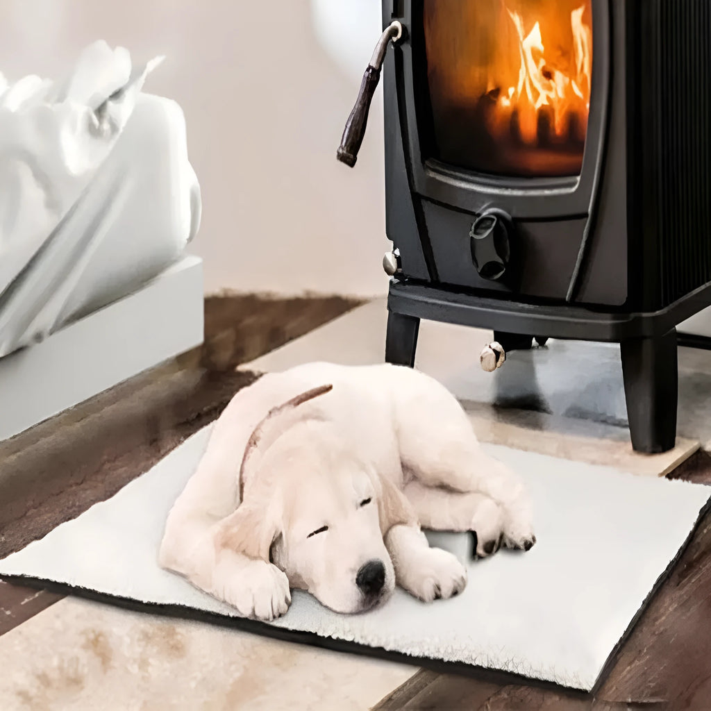 Beige self-heating pet blanket made of faux lambswool with reflective thermal layer, suitable for dogs and cats