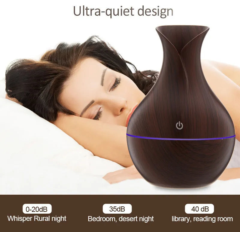 Vase humidifier 130ml 5V 3W in crackle mahogany or wood grain finish on a desk