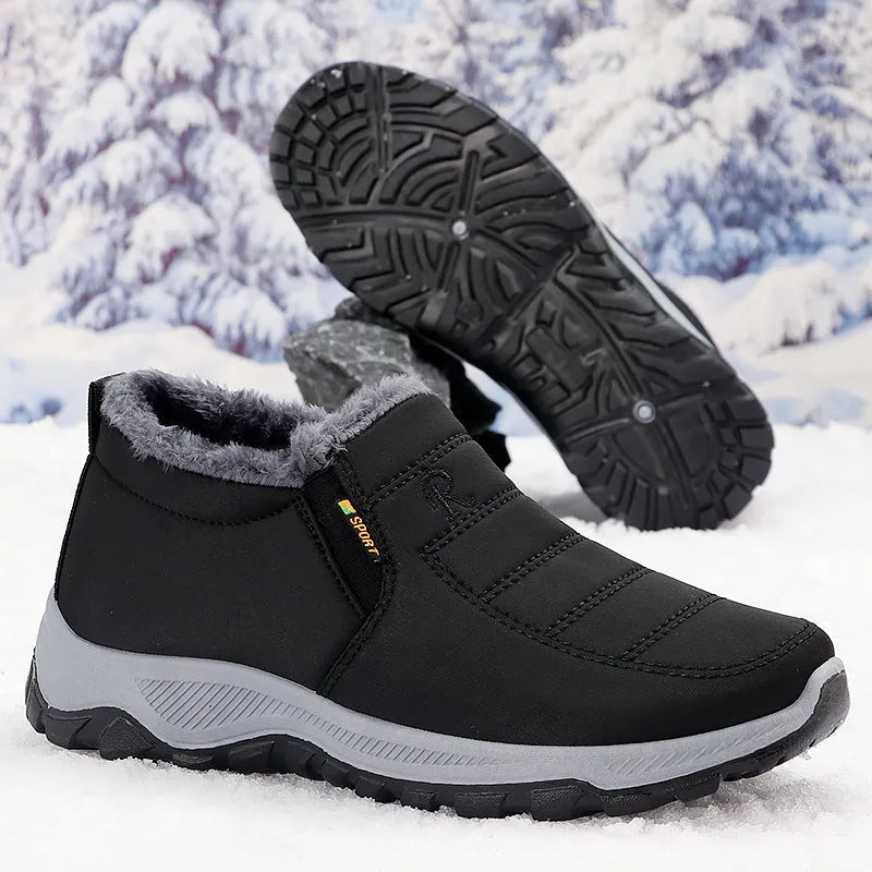 Men's cotton-padded fleece-lined black snow boots with rubber sole and round toe