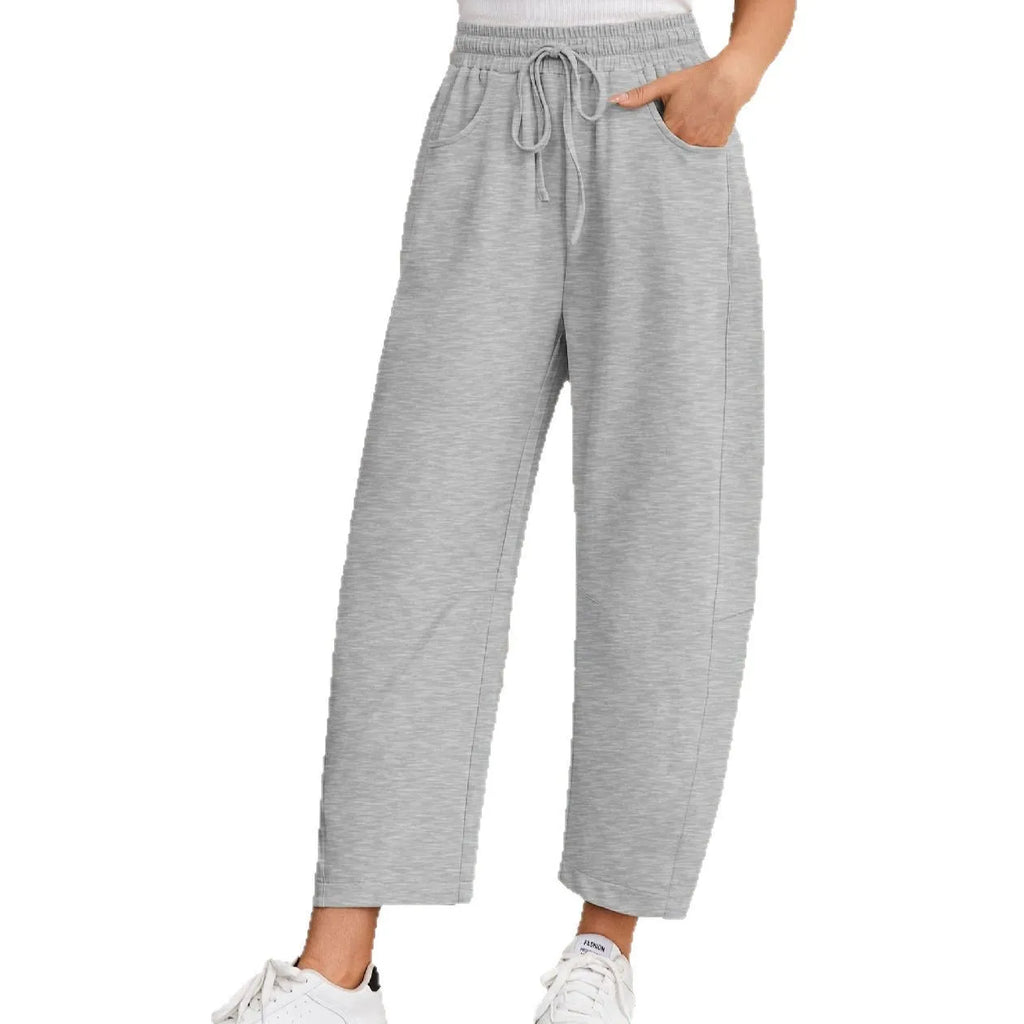 Loose cropped sweatpants with drawstring pockets in seven colour options including army green and apricot