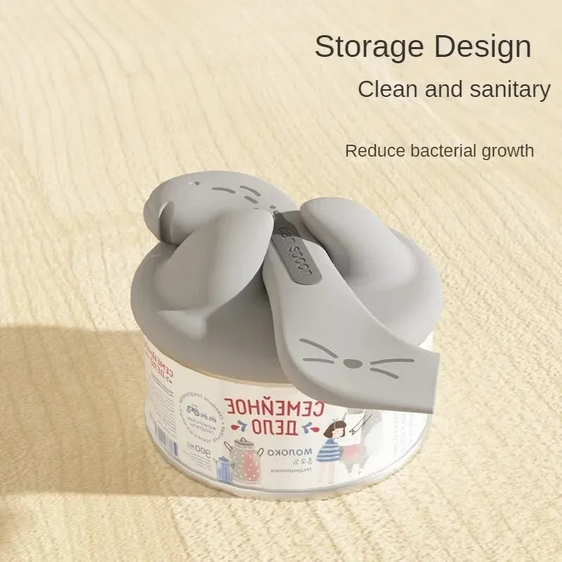 Silicone pet food can sealing lid and multifunctional spoon set in grey pink yellow colours