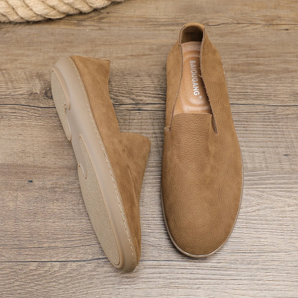 Handmade men's sports shoes in khaki colour with low-top design and wedge heel