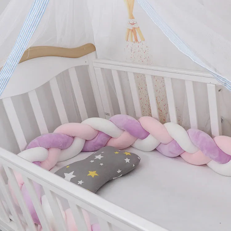 Flexible braid knot baby bumper cushion in soft spandex velvet for crib protection
