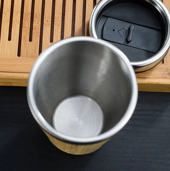 Bamboo travel coffee cup with double-wall insulation and leak-proof lid, 420ml capacity