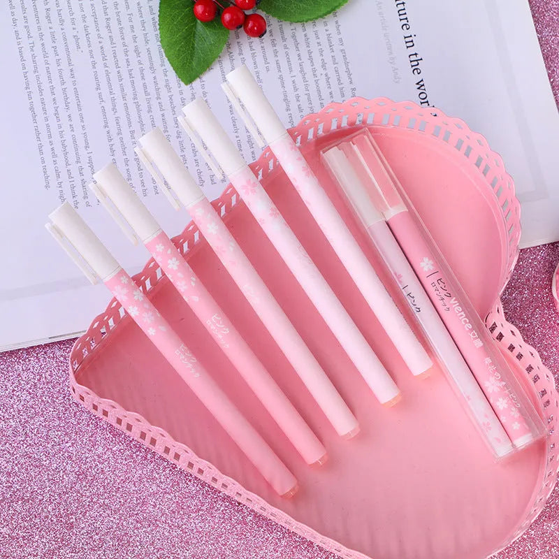 Sakura gel pen set showing 0.35mm and 0.5mm fine point pens with plastic bodies and metal refills