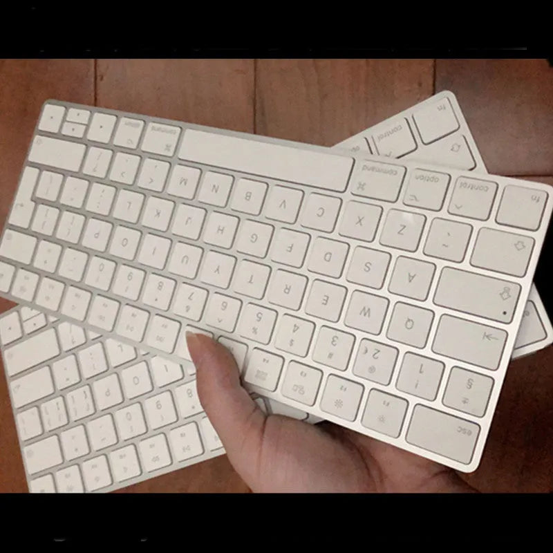 White ultra-thin metal Bluetooth wireless keyboard with multimedia function keys for Apple devices