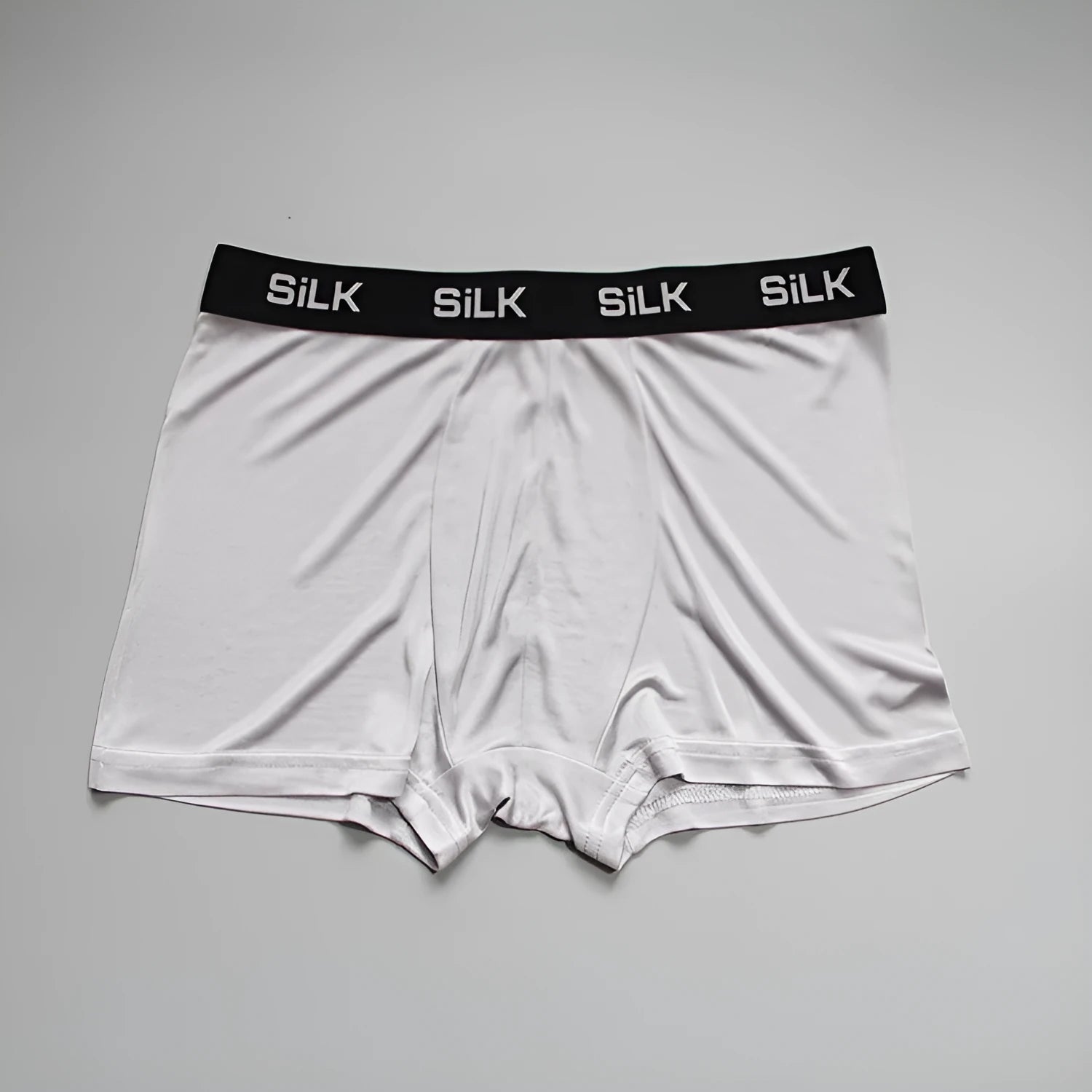 Men's silk casual shorts in navy blue with loose fit and mid-waist design