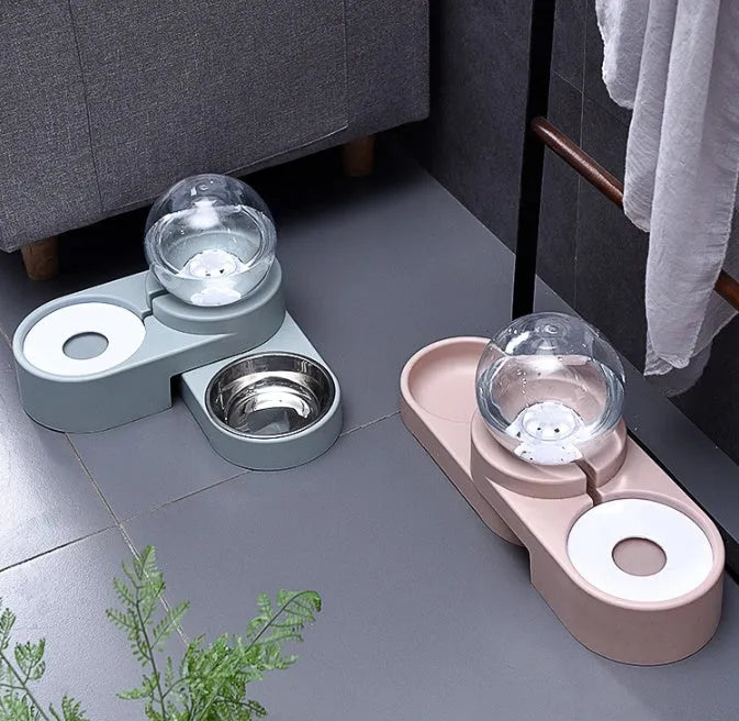 Automatic pet water bowl 1.8L capacity green self-filling dispenser for dogs and cats