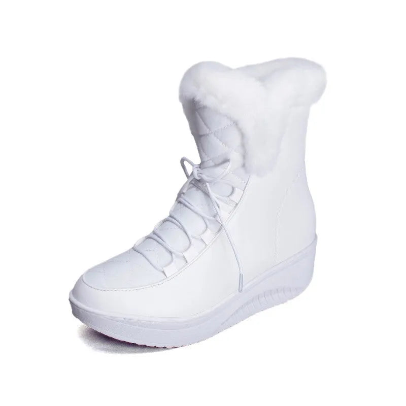Black women's lace-up winter boots with 3cm platform sole on a neutral background