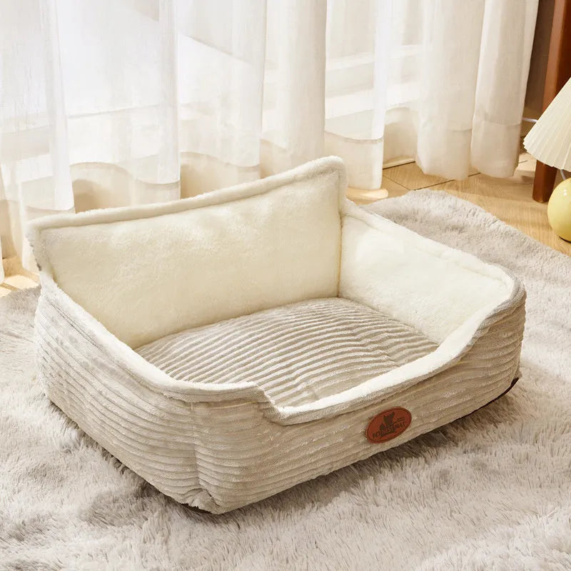 Coffee and white removable washable pet bed for dogs and cats in five sizes from XS to XL.
