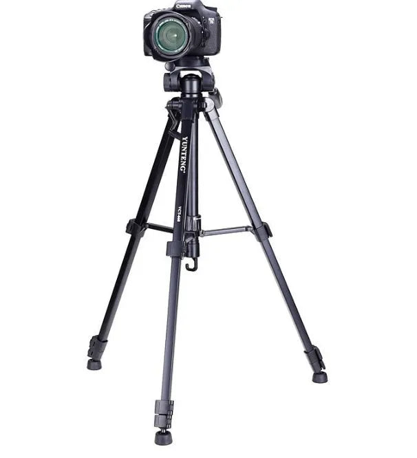 Yunteng 668 black magnesium alloy tripod with 3D damping pan tilt, 150cm height, and tripod bag