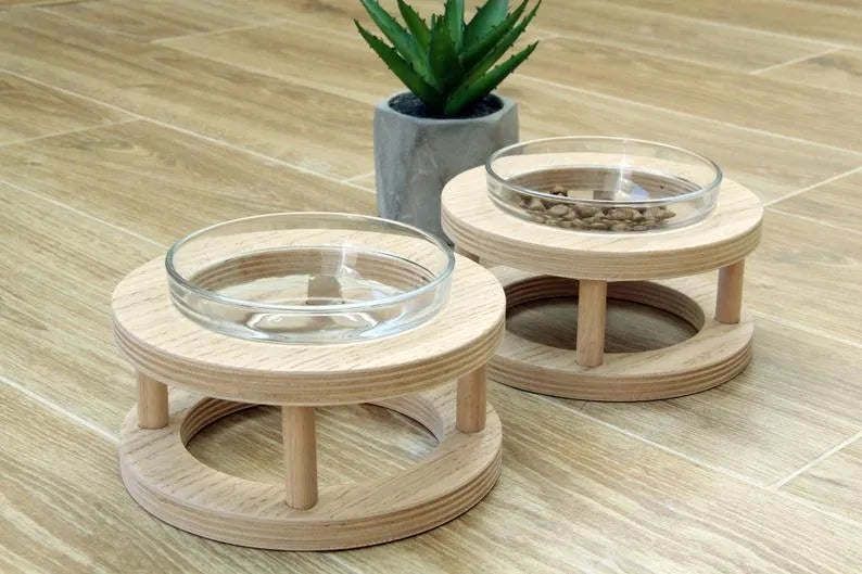 Wooden pet bowl rack with glass bowls in three sizes S M L for cats and dogs
