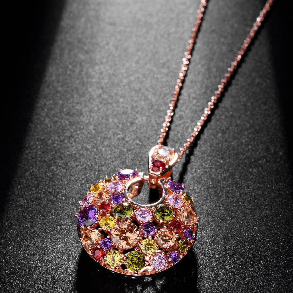 Women's geometric copper necklace with zircon stones and rose gold electroplated finish