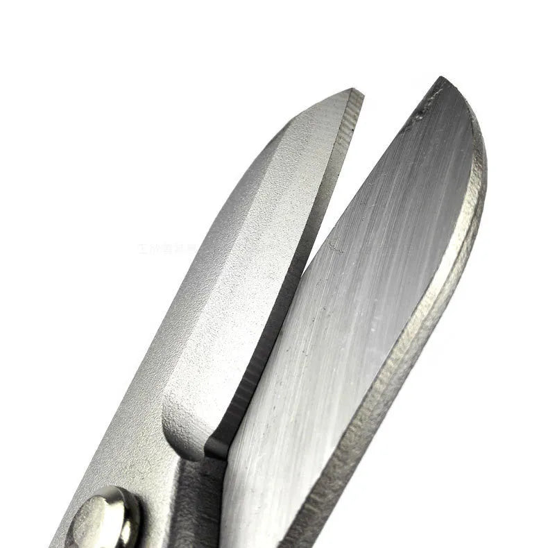Yellow-handled high carbon steel barbed wire shears with 200mm length and sandblasted finish