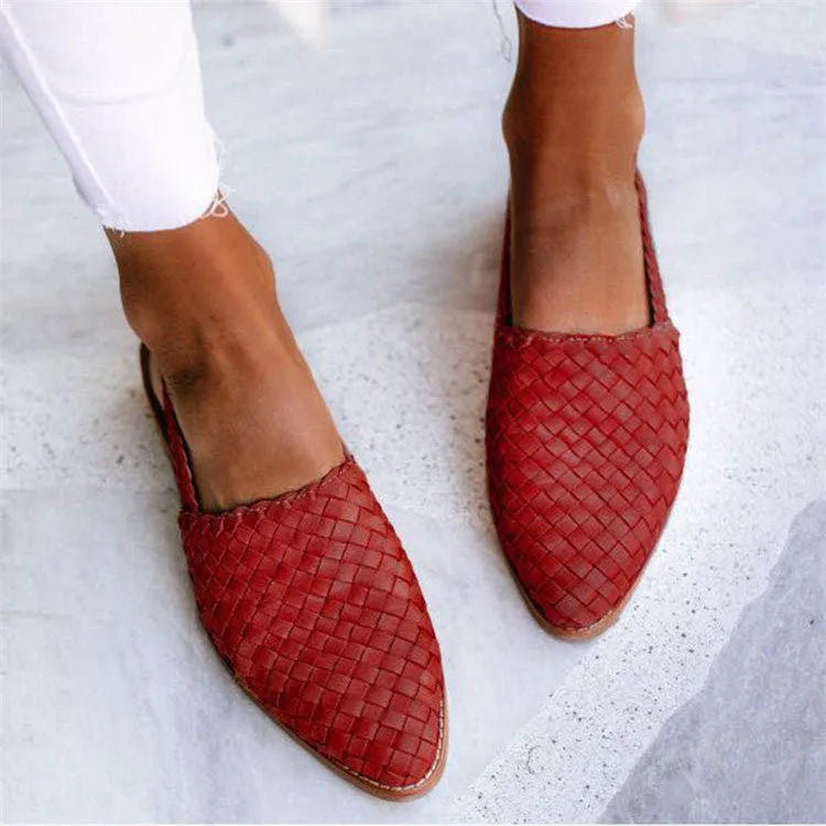 Baotou flat sandals with a buckle strap and pointed toe in multiple colour options.