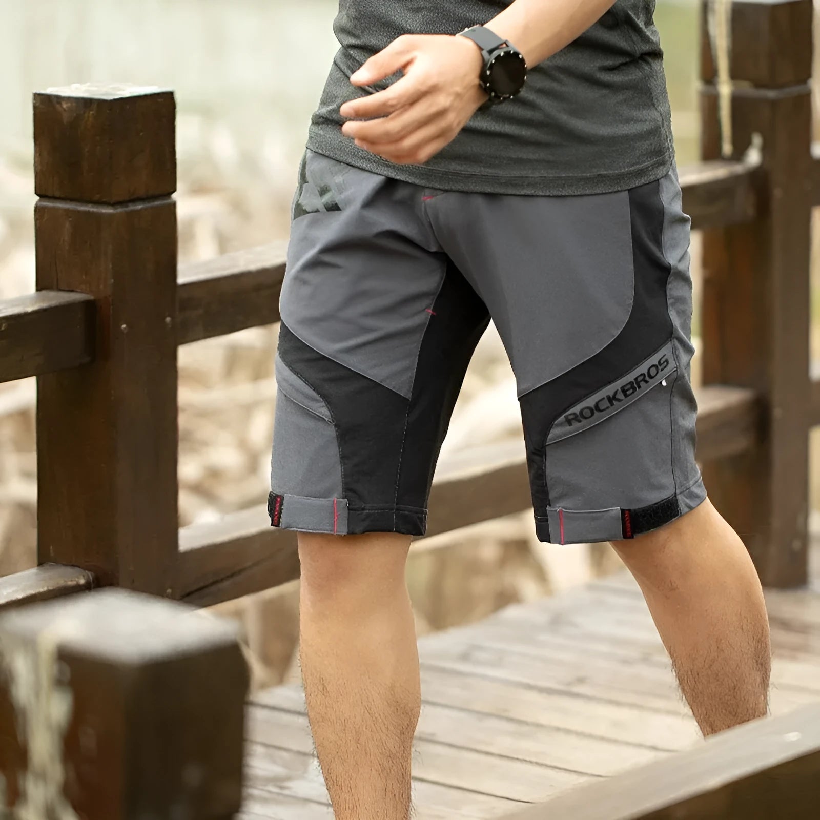 Men's summer outdoor cycling quick-drying double-layer trousers in black with high-density sponge cushion